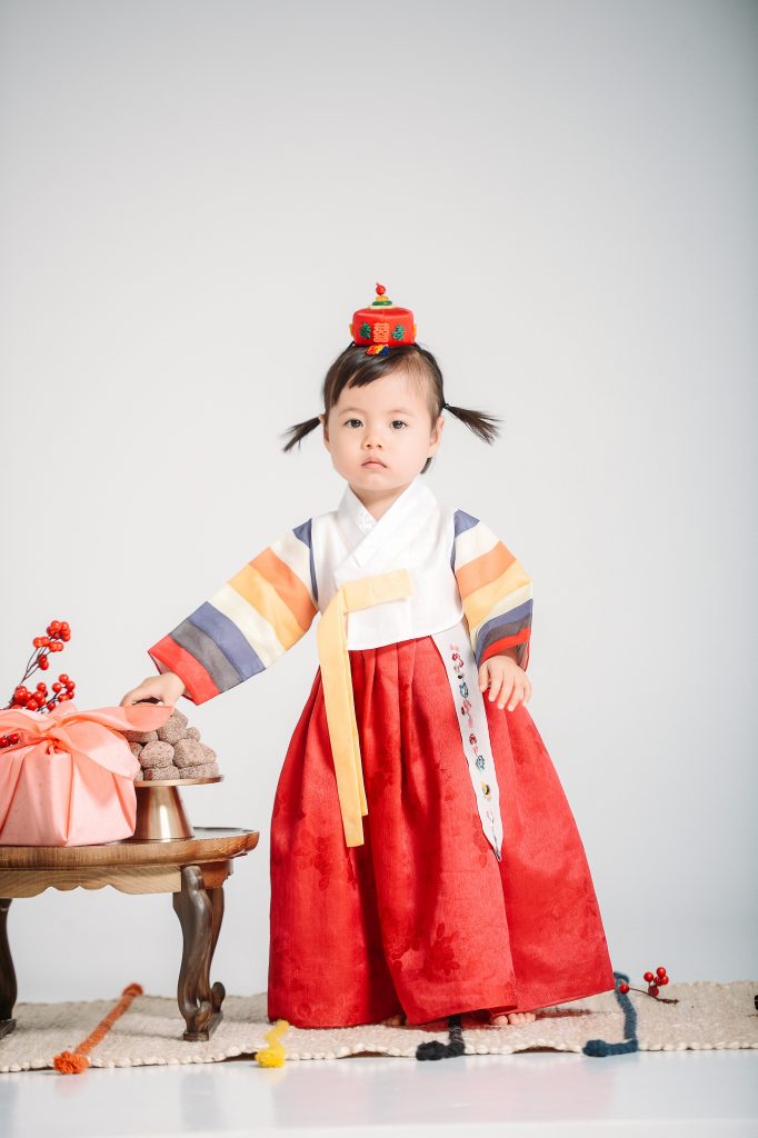 Chinese girl maternity and baby goods in China